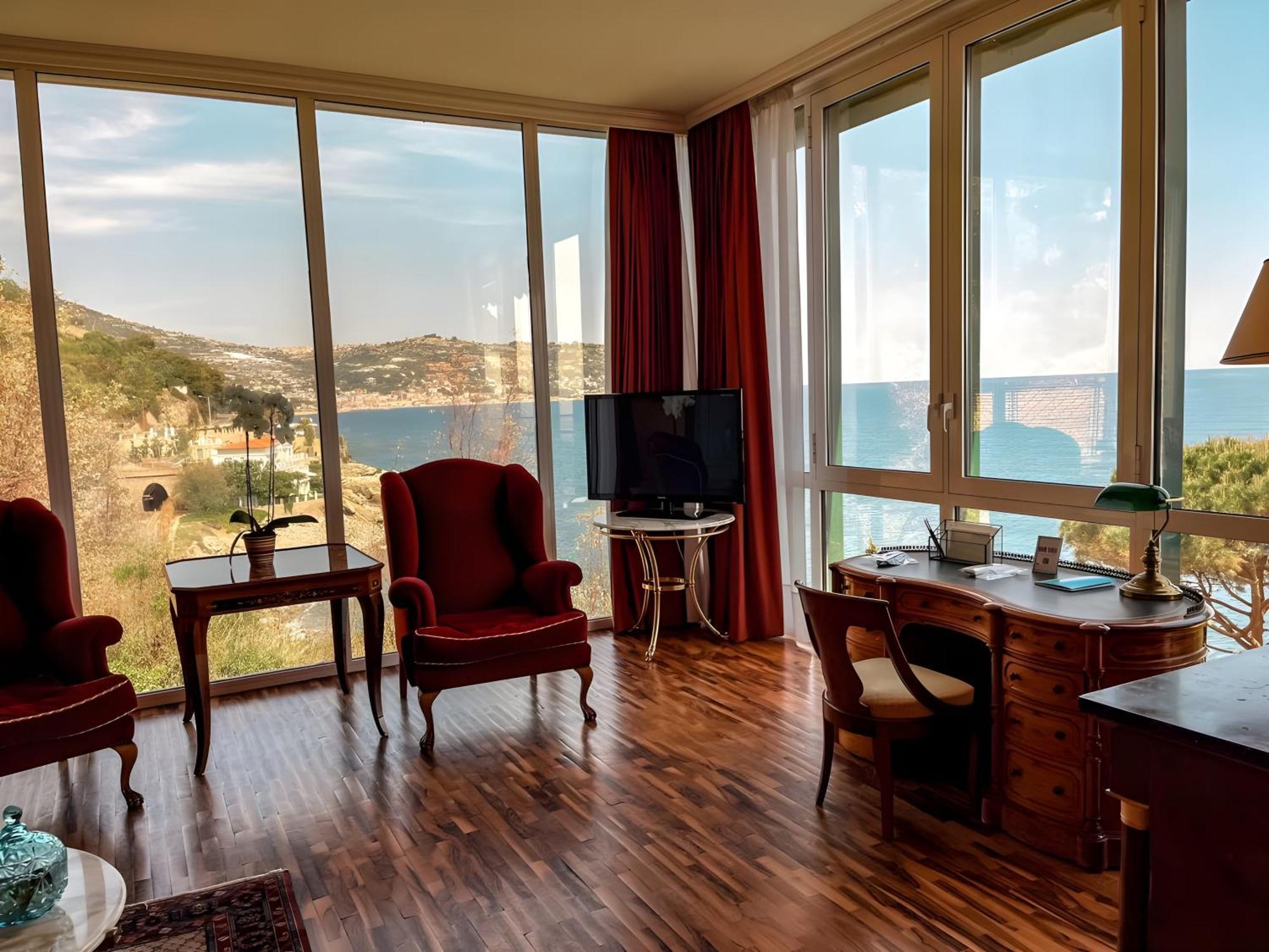 Grand Hotel Del Mare Resort & Spa Bordighera Exterior foto
