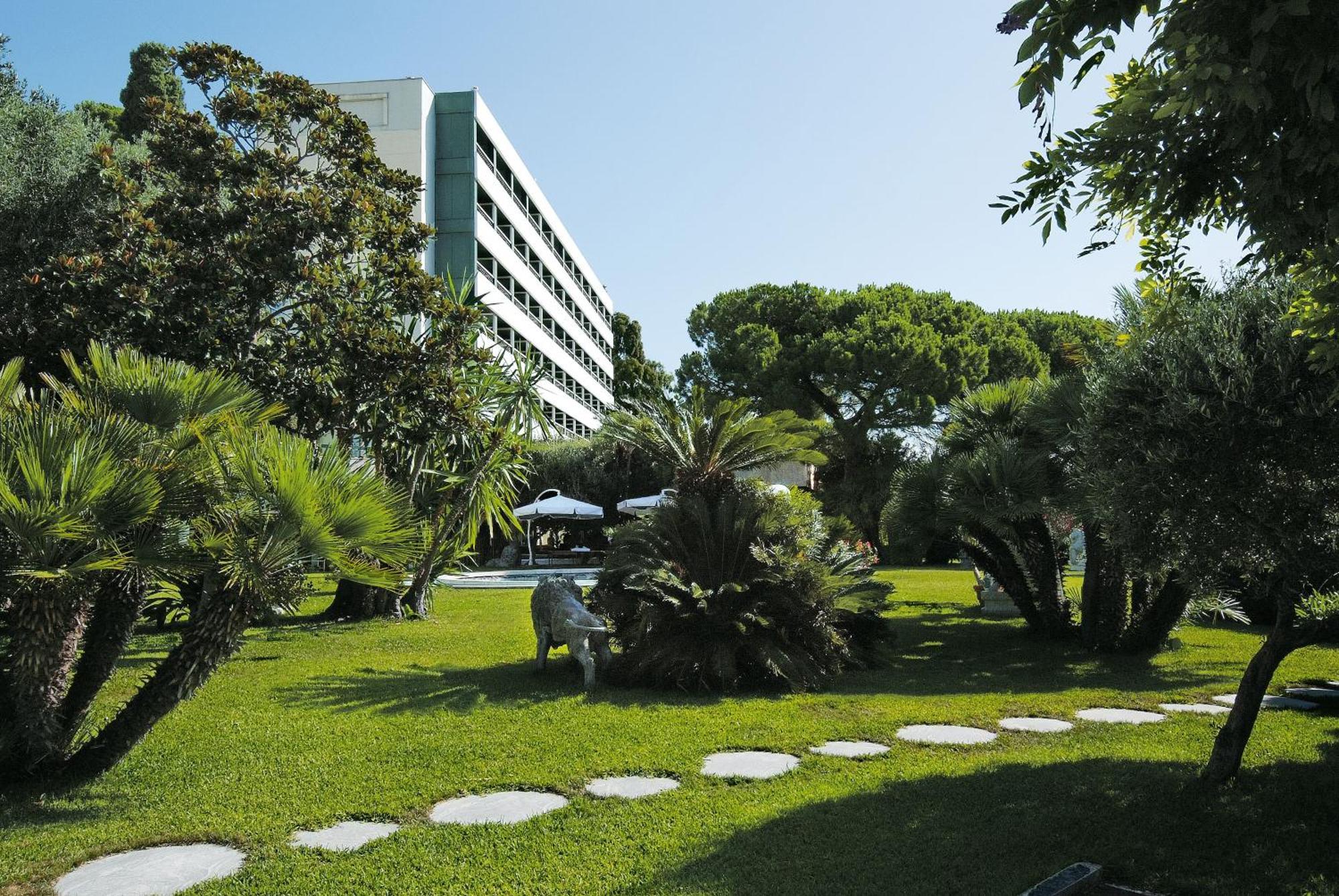 Grand Hotel Del Mare Resort & Spa Bordighera Exterior foto