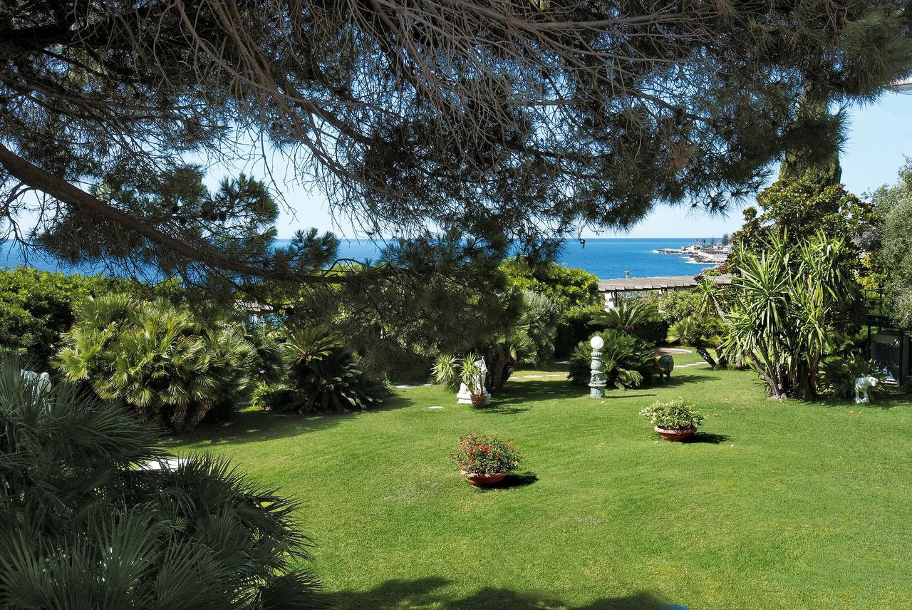 Grand Hotel Del Mare Resort & Spa Bordighera Exterior foto